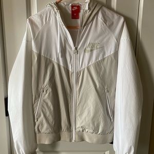 Nike Wind-runner Jacket